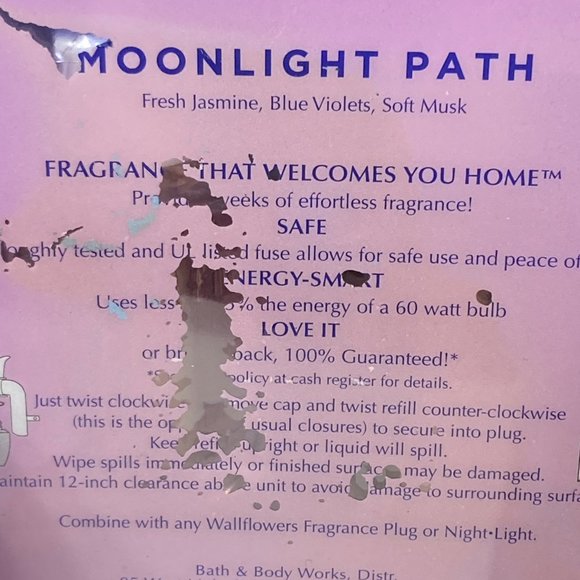 DAMAGED Bath & Body Works Wallflowers Moonlight Path 8-2 Packs DISCONTINUED - Picture 3 of 16